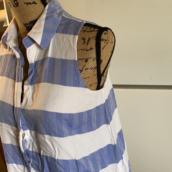 Cupio sleeveless button down shirt size small - Picture 6 of 11